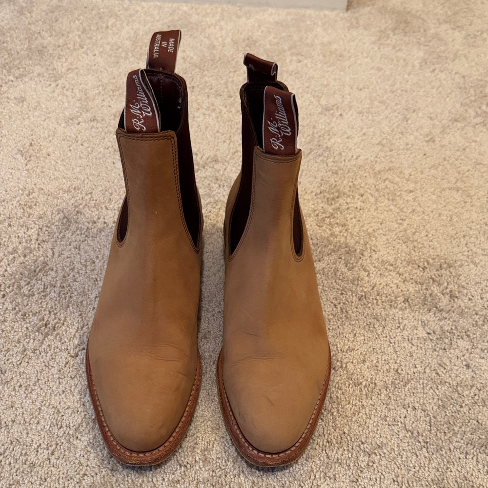 R.M. Williams Tan Leather Chelsea Boots 7.5D Women’s